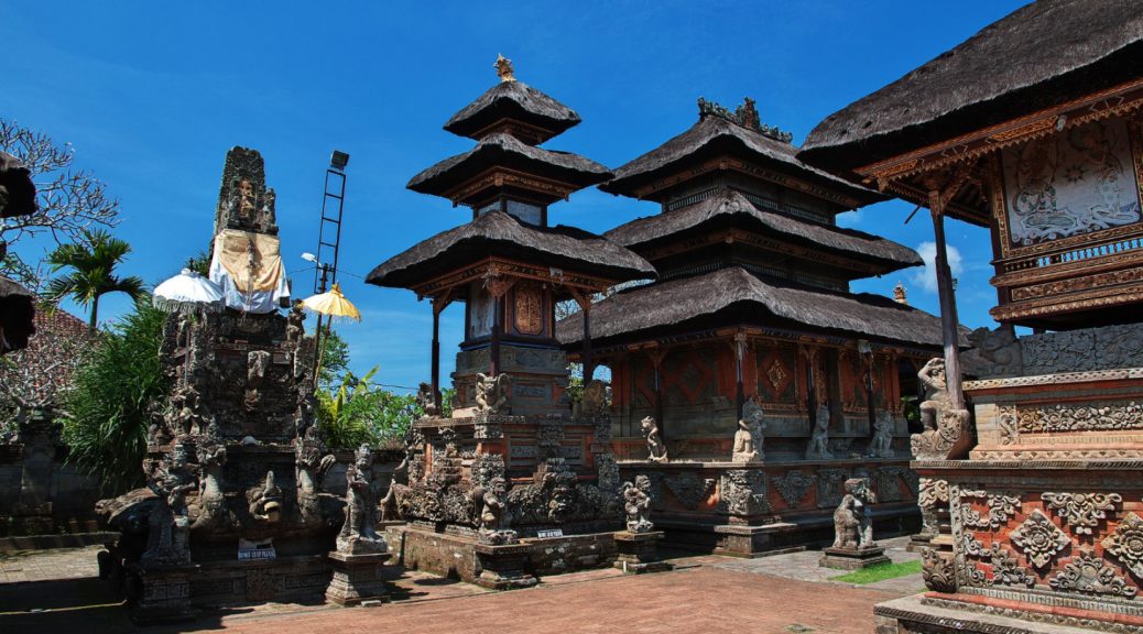 Java ou Bali : quelle destination choisir pour un voyage authentique en Indonésie ?