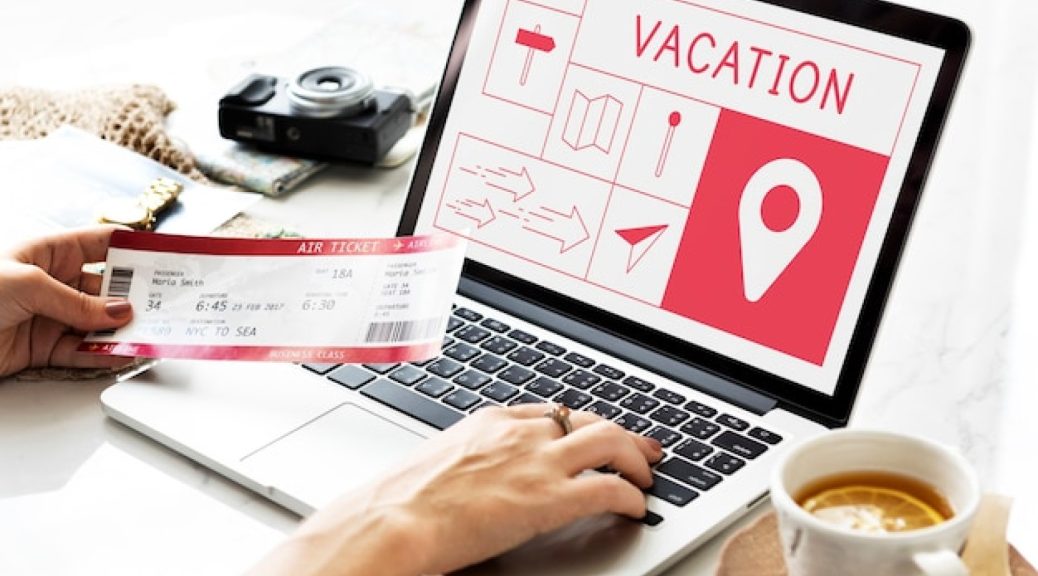 Réservation en ligne ou en agence, que choisir pour votre croisière ?